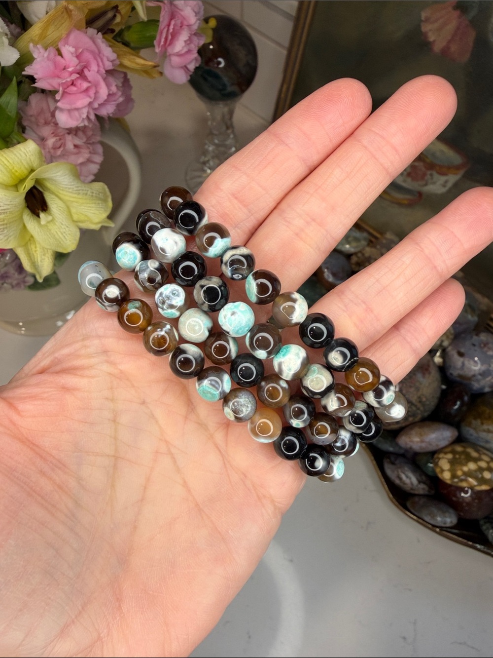 Dragon Vein Agate Bracelet (listing is for 1): B1199